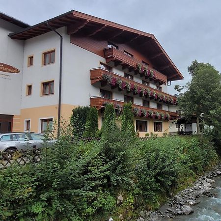 Hotel Sommerer - Inklusive Joker Card Im Sommer Saalbach-Hinterglemm Extérieur photo